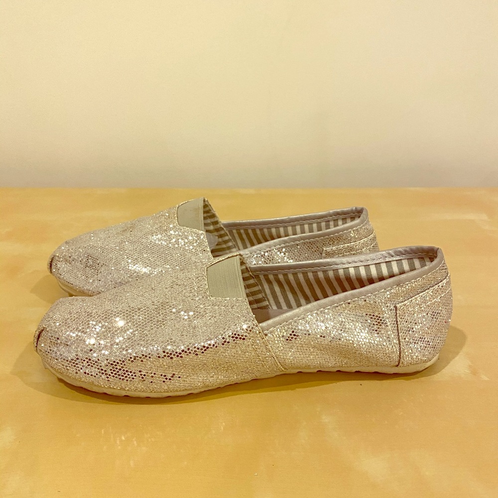 Espirit slip on shoes